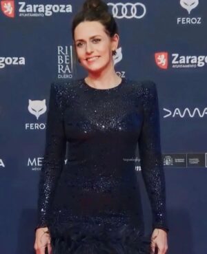 Itziar Ituño Instagram - Feroz sarietan! Gora INTIMIDAD
Eskerrik asko Alicia soinekoagatik😘💃