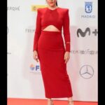 Itziar Ituño Instagram – Forqué sarietan @premiosforque , atzo.
Izendapena nahiko sari.Eskerrik asko.
Mila esker, Alicia @aliciaruedaatelier soineko ederragatik eta make up @ns_management_  pelukerrei be bai (ez naz akordatzen zuen IGaz etiketatzeko, sorry)

En los premios Forqué ayer. Haber estado nominada por INTIMIDAD ya es bastante premio para mí, gracias.
Gracias Alicia por tu vestido maravilloso @aliciaruedaatelier  y a make up @ns_management_  y a las peluqueran (sorry, no me acuerdo de vuestro IG❤️)