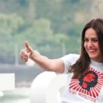 Itziar Ituño Instagram - Donostiko zinemaldiko BLACK IS BELTZA 2, AINHOA aurkezpenean aspaldiko lagun argazkilaria topaten dozunean. Aupa @ikorkotx !!! Zenbat gauza gertatu da "Loreak" aurkezpenetik hona...eta Goenkaletik! Baina hamen gauz ondino gerra emoteko prest! Aupa zu, besarkada handi bat! 📸📸📸📸📸 @blackisbeltza.2.ainhoa @ssiff.donos Cuando en la presentación de BLACK IS BELTZA 2, AINHOA en el Festival de cine de San Sebastian te encuentras con un viejo amigo fotógrafo..aupa @ikorkotx !!! Cuanto ha llovido desde la presentación de "Loreak", eh?...y desde Goenkale? Y aún aquí dispuestos a dar guerra, aupa zu! Un abrazo enorme! 📸📸📸📸📸 @blackisbeltza.2.ainhoa @ssiff.donos When in the presentation of BLACK IS BELTZA 2, AINHOA film in the San Sebastian film festival you meet an old photographer friend @ikorkotx ...how long from "Loreak" and "Goenkale"!... and here we are stand up and ready to still fighting. A big hug, my friend! 📸📸📸📸