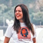 Itziar Ituño Instagram - Donostiko zinemaldiko BLACK IS BELTZA 2, AINHOA aurkezpenean aspaldiko lagun argazkilaria topaten dozunean. Aupa @ikorkotx !!! Zenbat gauza gertatu da "Loreak" aurkezpenetik hona...eta Goenkaletik! Baina hamen gauz ondino gerra emoteko prest! Aupa zu, besarkada handi bat! 📸📸📸📸📸 @blackisbeltza.2.ainhoa @ssiff.donos Cuando en la presentación de BLACK IS BELTZA 2, AINHOA en el Festival de cine de San Sebastian te encuentras con un viejo amigo fotógrafo..aupa @ikorkotx !!! Cuanto ha llovido desde la presentación de "Loreak", eh?...y desde Goenkale? Y aún aquí dispuestos a dar guerra, aupa zu! Un abrazo enorme! 📸📸📸📸📸 @blackisbeltza.2.ainhoa @ssiff.donos When in the presentation of BLACK IS BELTZA 2, AINHOA film in the San Sebastian film festival you meet an old photographer friend @ikorkotx ...how long from "Loreak" and "Goenkale"!... and here we are stand up and ready to still fighting. A big hug, my friend! 📸📸📸📸