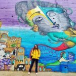 Itziar Ituño Instagram - Valparaisoko kale artean , aurrera beldur barik, gidari ona deku ta! @jdgarret Por las calles de Valparaiso Sin miedo y pa'lante que tenemos buen guía! Aupa Juan Diego✊️, productor (y quizás actor😉) de la serie"Robinsones" @robinsoneslaserie ESKERRIK ASKOOO