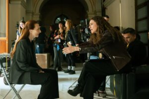 Itziar Ituño Instagram - Gaur ikusgai Netflixen BERLIN.7. Eta 8. ataletan
@netflixes @lacasadepapel
Aktoresa bi hauekaz lana eta denbora partekatzeko plazerra izan nuen Rachel eta Najwa. Handiak zarete, lagunak,eta maite zaituztet. 

Hoy a vuestra disposición en Netflix @netflixes
 BERLIN,cap 7 y 8. Tuve el enorme placer de compartir curro y tiempo con éstas dos pedazo actrices, Najwa @najwanimri y Rachel @rachel_lascar .
Que grandes, amigas,se os quiere.

Ez galdu!☄️