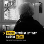 Ivan Bartoš Instagram - Pětina dlouhodobých obyvatel ubytoven jsou senioři. Desítky let pracovali, přesto mají kvůli vysokým cenám problém vyjít s penězi. Často si neví rady, jak svou situaci řešit. Výsledkem je závěr života na ubytovně a v osamění – jde třeba o starší ženy, kterým po smrti partnera nezbývá dost na nájem. Pomocnou ruku seniorům a dalším ohroženým skupinám nabízejí neziskové organizace. Mnohdy tím nahrazují služby, které by měl zajišťovat stát. Z nového výzkumu ombudsmana vyplývá, že se neziskovkám většinou daří byty pro klienty najít – velmi často ve spolupráci se soukromými majiteli nemovitosti. Kvůli nedostatečným kapacitám ale můžou pomoci jen zlomku lidí, kteří to potřebují. Pomáhající organizace, Ústavní soud i veřejný ochránce práv volají po systémovém řešení. To je po desítkách let přešlapování na místě konečně na stole v podobě našeho návrhu zákona o podpoře v bydlení. Letos za něj budu bojovat ve Sněmovně. Nabízí konkrétní a v praxi osvědčené nástroje na řešení i prevenci bytové nouze. Sedí nám i náklady pro veřejné finance – vždy je levnější problémům předcházet než draze bojovat s následky. #bydleniprozivot
