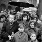 Ivan Bartoš Instagram - „Člověk musí bojovat proti tomu zlu, na které právě stačí.“ 16. ledna 1969 se v centru Prahy student Jan Palach upálil na protest proti potlačování svobod. Svým činem chtěl probudit národ z apatie a vybudit v něm odpor proti nastupující normalizaci. Další student, Jan Zajíc, se po jeho vzoru upálil na protest proti normalizaci 25. února 1969. Čest jejich památce.