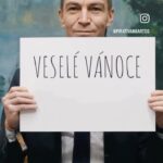 Ivan Bartoš Instagram - Páni, ten nový trailer na Lásku nebeskou vypadá slibně. 🤪 Z legrace připomínám naši parodii z loňského roku, poněvadž se do kin v obnovené premiéře vrací Láska nebeská, a to ve 4k remasterované verzi, tedy v nejvyšší možné kvalitě. Jinak je to ale ta stejná pecka z roku 2003. Tak mě hned napadlo co vy a Láska nebeská? (jo a něco pro vás chystáme i na letošek, ale psssst! 😏)