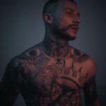 Ivan Krishtoforenko Instagram - У тебя огромное сердце любимая, даже для дураков ты всегда находишь место.Многим этого не понять, но ты настолько сильна, что до сих пор так открыта.Вот смотрю на тебя и понимаю насколько я счастлив.