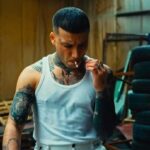 Ivan Krishtoforenko Instagram - Все это, я уже видел когда-то. Начинать все заново, как перерожденный с чувством прошлой реинкарнации. Мир сейчас шаткий, сильных сломало, теперь много слабых, новые герои похожи на старых, с изменёнными местоимениями и телами. Я не расист, не гомофоб да и в целом не быдло, чувство юмора даёт возможность посмотреть на все с улыбкой, но как только понимаю, что это не шутка,все равно думаю, что это шутка. Иначе пи..ец.