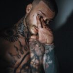 Ivan Krishtoforenko Instagram – Привет жители этого прекрасно-еб…ого мира.
Я Иван мне 32 , нет у меня сегодня не день рождения, но каждый раз открываю свою жизнь заново, шлепаю по заднице эту красотку.
Сегодня первый день лета и первый глоток южного ветра, как первый поцелуй с той в которую влюбился с первого взгляда.
Нет не озадачен, тебе все известно, ты уже не тот, что раньше.
Ты гораздо круче, за что спасибо прошлому, но о нем не будем, а то глаз выколю.Нам много о чем предстоит поговорить и многое узнать друг о друге, у нас все время мира.
Теперь и навсегда.

F. @ah_leto