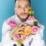 Ivan Krishtoforenko Instagram - Дети, цветы жизни , но мы и взрослые , как дети! Вредные привычки как пожилые родители, их трудно отпускать и сложно мериться. Надеюсь ваша весна, станет для вас новым дыханием. Foto @markelova___v Style @_shura_style Decorating @bublikbazaar