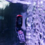 Ivan Zhvakin Instagram - Пока возвращаюсь из Челябинска домой поделюсь фотографиями с вечеринки вечеринки, посвященной 30-летнему юбилею Samsung в России. Необычное оформление помещения и сложный свет давали полное ощущение отстранённости от повседневного внешнего мира, классная находка - замороженные в кубах льда старые модели мобильников. Авторские коктейли и корейский стрид-фуд классно подчеркнули сложившиеся впечатление Что еще… так это много новых медийных молодых лиц, всевозможных блогеров и тиктокеров, за которыми не успеваешь уследить! 😅 Так здорово было встретиться с моими коллегами, от этого вечер сложился ещё приятней!)🔥 А на предстоящей неделе будет еще несколько классных событий. Как думаете, что за события?! Кино/ спорт/ мода/ светская жизнь/ шоу-бизнес?! #иванжвакин #Samsung30Russia 📸@shumovphoto @ganantnyy @n212yc @nikitakit.ph Трехгорная мануфактура