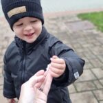 Iveta Lutovská Instagram - První sníííh! (snížek teda) ❄️ na sněhuláka to sice není, ale radosti to udělalo dost 🙂 #snih #radost #zimajetu