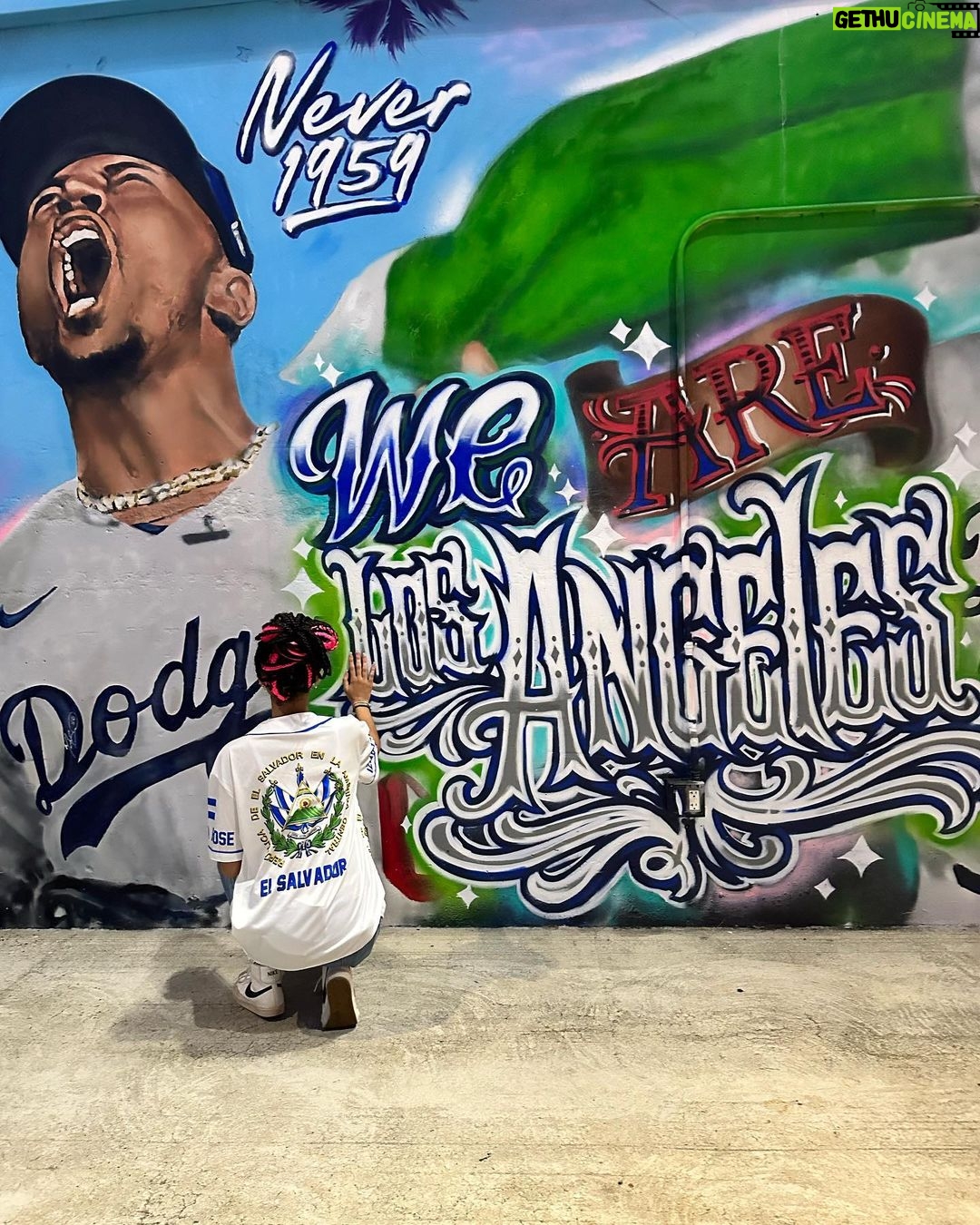 Izabela Rose Instagram - SALVI-NATION x DODGERS Dodger Stadium
