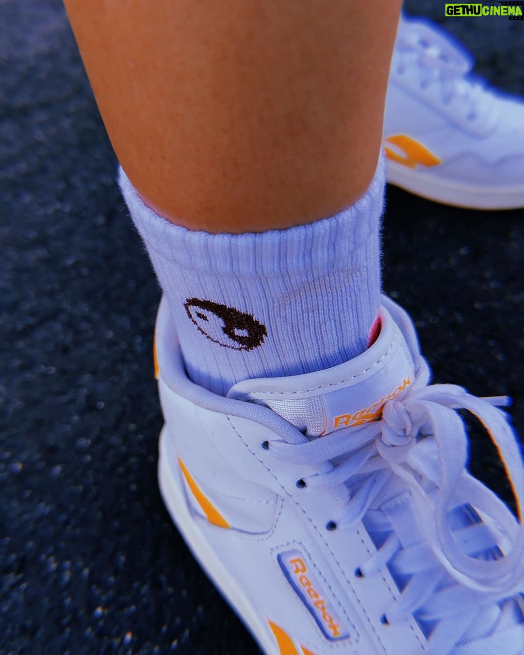 Izabela Rose Instagram - I'm not weird, I'm just limited edition.