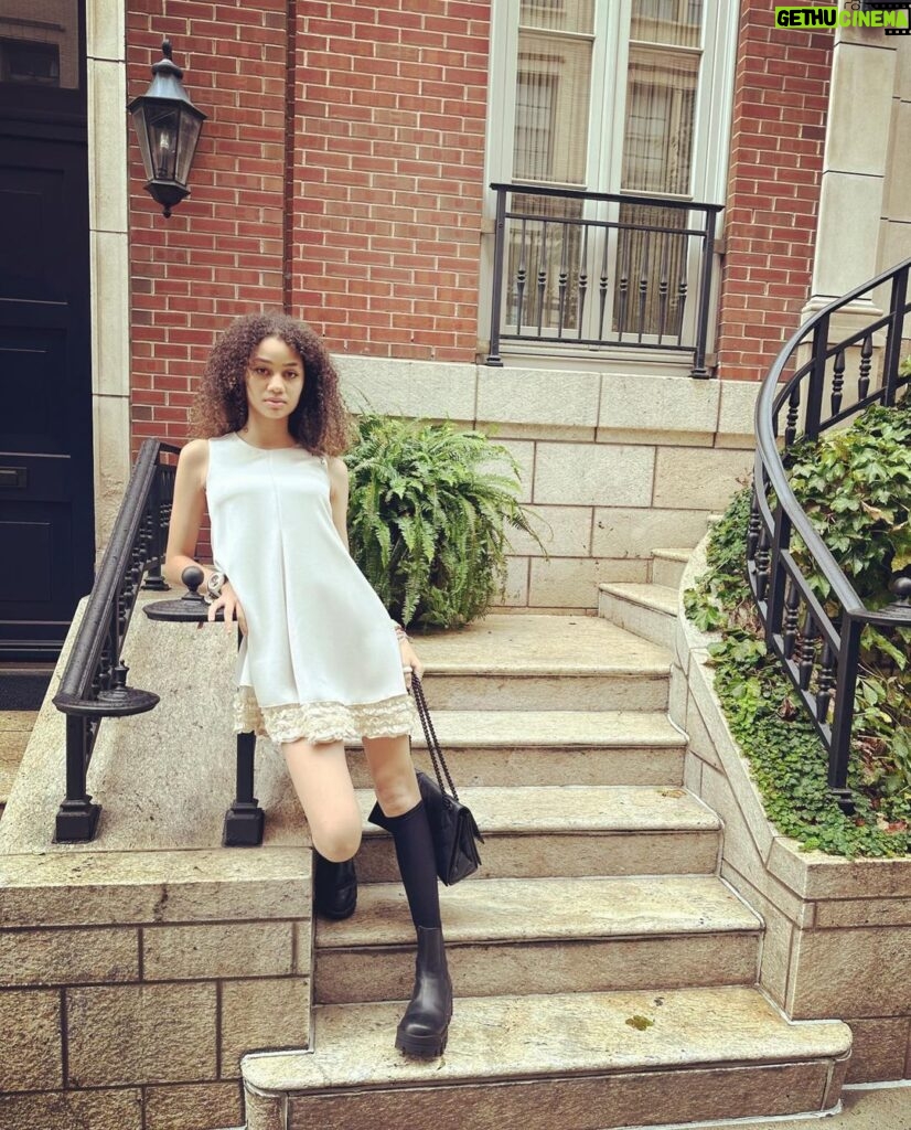 Izabela Rose Instagram - #BTS Prudential Center