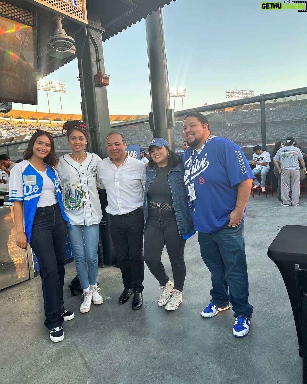 Izabela Rose Instagram - SALVI-NATION x DODGERS Dodger Stadium