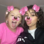 Izabela Rose Instagram - Good times 🍀🐝