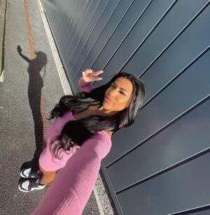Izzy Fairthorne Instagram - far away from drama
