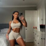 Izzy Fairthorne Instagram - Who wants to double date with me😂 @doubble.app #ad