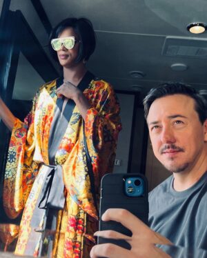 J. Harrison Ghee Instagram - I hope you are planning to tune in to @foxtv for this exciting episode of @accusedfox @dramaclubfox directed by the incomparable @theebillyporter starring @christopherjamescoy and @kristennoraconnolly written by @danielpearle and produced by @howardmgordon. Thank you @kostamua for painting my face and supporting my artistry and @goforkendra for designing some incredible drag costumes. These drag performances couldn’t have happened without the choreography and support from @hollywoodjade, y’all are in for a treat!!! #accusedonfox #robynsstory #dassit