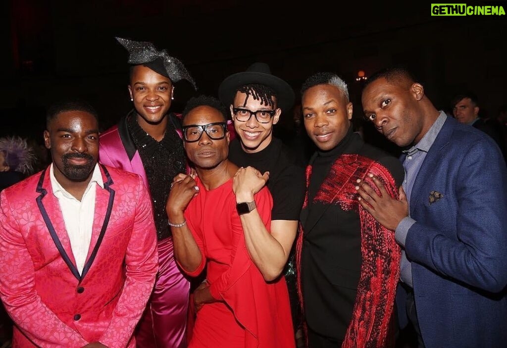 J. Harrison Ghee Instagram - Talk about black history, this group of incredible and talented humans will forever be a part of rich legacy created by @theebillyporter. We got to strut in iconic boots around the world and change so many lives, that isn’t lost on me in any way. I’ve said it before and I’ll say it again, as a child I didn’t imagine living in the freedom I walk in today, let alone share in something so amazingly life changing. Thank you @kinkybootsbway @jammyprod @theharveyfierstein @cyndilauper @daryl_roth @rialtoguy @dbbonds @moweryrusty @steoremus for the factory that made boots to change the world! 📷: @bruglikas #blackhistory #blackboyjoy #legacy #lola #representationmatters #kinkyboots #dassit