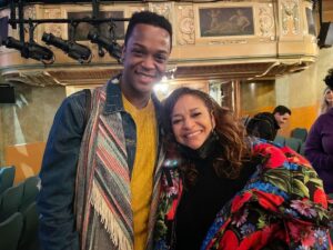 J. Harrison Ghee Instagram - We have had some incredible humans stop by the Shubert theater to see @somelikeithotmusical! I’m full of gratitude for their love, support and beautiful words. They all inspire and uplift me in different ways and I carry their joy in all that I do! Thank each and every one of you. #hotties #dassit

Professional 📸: @bruglikas