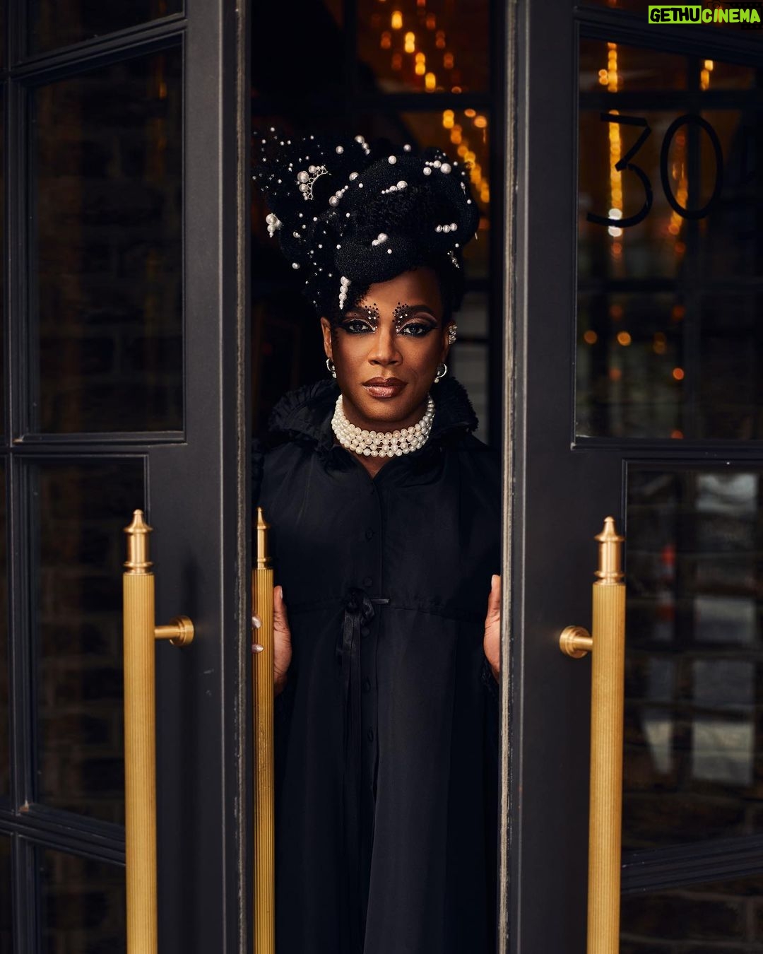 J. Harrison Ghee Instagram - Iβm in an era of welcoming the warmth, abundance and beauty of life to the fullest. Thereβs no time to wait for permission from anyone to live out loud. π· @benjaminriveraphotography π @dallasdoll702 ππΎββοΈ @caitlinmolloy.hair assisted by @outspoken_panda_ π @wiederhoeft_ @voguemagazine #metgala #alineofbeauty #freeyourselftoseeyourself #dassit