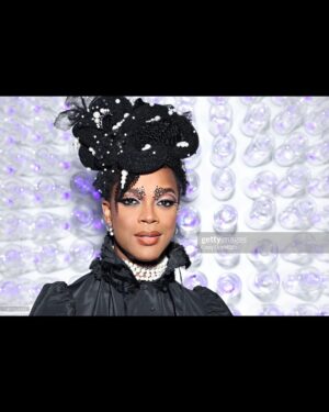 J. Harrison Ghee Instagram - The little version of me is leaping and giggling from the opportunity to attend the Met Gala this past week. Walking this carpet and gliding through the museum in couture was magical and something I will never forget. Dreams can be made a reality when you believe and put in the work. My first Met Gala was true perfection and I look forward to more moments to fulfill all my heart’s desires!!! 

Thank you for the invite and dressing me @voguemagazine 

#metgala #alineofbeauty #andreleontalley #blackbeauty #dassit

👗: @wiederhoeft_ 
💄: @dallasdoll702 
💇🏾‍♀️: @caitlinmolloy.hair assisted by @outspoken_panda_