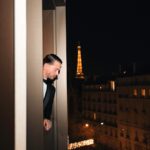 J Balvin Instagram – Un día en Paris.
1) El hombre y la torre Eiffel.
2) la jefa y @rauwalejandro 
3)Gafas negras y @vetements_official 
4) Sexy Balvin
5) Almuerzo
6) me dijeron el padrino en la calle y me gustó 
7)Con los maestros de la orquesta Filarmónica 
8)show para la fundación 
9) Bernard Arnault el que sabe,sabe.