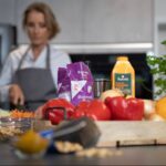 Jörn Schlönvoigt Instagram - Anzeige: Vor kurzem war ich zu Gast bei „Alexa coacht“ mit @dr.alexaiwan zum Thema Flexitarier. Es war nicht nur lecker sondern wirklich sehr interessant und informativ. Die neue Folge ist ab jetzt online, schaut gerne mal rein - den Link findet ihr in der Bio und in meiner Story. Vielen Dank an @kaufland für die Einladung und die exzellenten Produkte #alexacoacht #kochen #kaufland #flexitarier