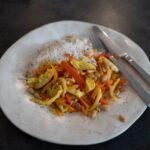 Jörn Schlönvoigt Instagram - Anzeige: Vor kurzem war ich zu Gast bei „Alexa coacht“ mit @dr.alexaiwan zum Thema Flexitarier. Es war nicht nur lecker sondern wirklich sehr interessant und informativ. Die neue Folge ist ab jetzt online, schaut gerne mal rein - den Link findet ihr in der Bio und in meiner Story. Vielen Dank an @kaufland für die Einladung und die exzellenten Produkte #alexacoacht #kochen #kaufland #flexitarier