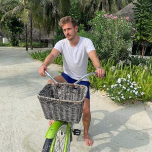 Jörn Schlönvoigt Instagram - ..the best way to move forward in paradise #maldives