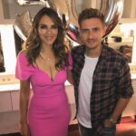 Jörn Schlönvoigt Instagram - Anzeige: Was nice to meet you at the 50th Birhtday of „Kinder“ @elizabethhurley1 #kinderschokolade #kinder50 #heideparksoltau #lizhurley