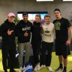Jörn Schlönvoigt Instagram - Heute haben wir das Gym auseinandergenommen 🙏🏻 #crew #training #teamberlin #fitness #sports #rockanutrition #wirhabentrainiert #ronhatsversucht #fledermauspapst #der #fledermausflüsterer #respect