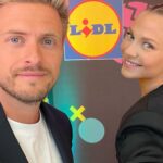 Jörn Schlönvoigt Instagram - Werbung: @lidlde feiert 50-jähriges Jubiläum und schmeißt die größte Party des Jahres. Wir machten eine Zeitreise durch die Lidl-Welt der Jahrzehnte und warfen einen Blick in die Zukunft. Für die nächsten 20 Wochen gibt es die Kampagne „50 Jahre mehr als günstig“, die von @helenefischer @barbara.schoeneberger und @giermax präsentiert wird und verschiedene Aktionen und Angebote bereithält. #50JahreLidl #50JahreMehrAlsGünstig #lidlde #lidllohntsich music (c) ES_Party on the Block- Wai