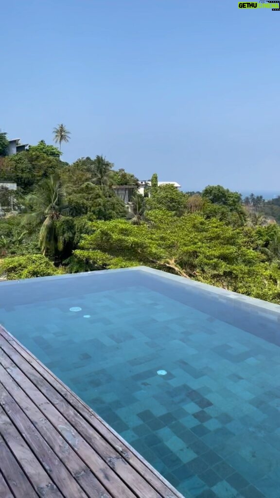 Jörn Schlönvoigt Instagram - Paradise - a place of extreme beauty, delight or happiness #thailand #kohphangan #travel #pool #bay #view Koh Phangan Thailand