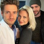 Jörn Schlönvoigt Instagram - Wir haben Patrick mit Photoshop hinzugefügt #crew #goodtimes #weekend #vibes Studio Babelsberg