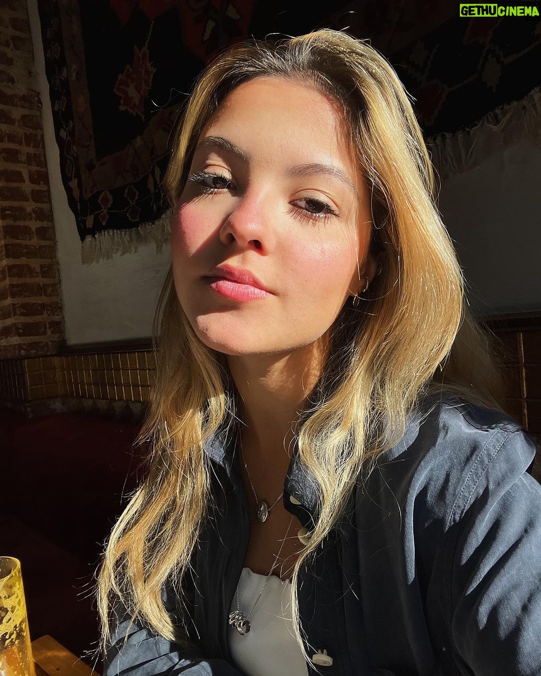 Júlia Gomes Instagram - Oin 🤍 São Paulo, Brazil