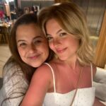 Júlia Gomes Instagram - Hoje o post vai ser exclusivamente só pra você! Feliz aniversário Mãe! Obrigada por estar comigo em todos os momentos. Obrigada por ser uma mãe tão dedicada. Obrigada por sempre me ouvir e ser minha melhor amiga. Obrigada por tudo! Sou muito orgulhosa de você, da mulher forte que você é! Obrigada por ser a melhor mãe do mundo! Te amo além dessa vida! Pra sempre eu e você ❤️