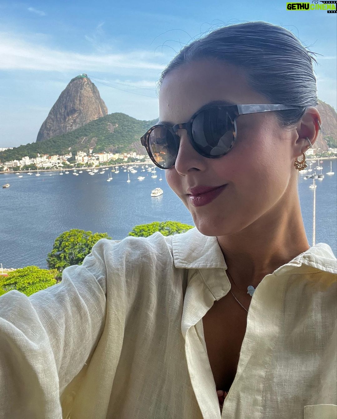 JΓΊlia Gomes Instagram - Varias selfies na vista mais linda do mundo sim e com o Cristo no final ππππππ