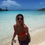 Júlia Gomes Instagram - Bahamas babe 🩵 Ocean Cay, Bahamas