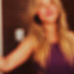 Júlia Gomes Instagram - Saturday night + purple dress 💜 Rio de Janeiro, Rio de Janeiro
