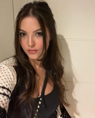 Júlia Gomes's Most Loved Moments: Top 10 Instagram Photos!