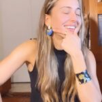 Júlia Mendes Instagram – Você escolhe o que você pensa! É esse o seu grande poder! Seus pensamentos só pertencem a você e a mais ninguém! E lembre-se: o que está fora do seu controle não deve estar nos seus pensamentos!