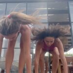 Júlia Mendes Instagram – As gatas estão descabeladas porém endorfinadas! Em dupla é sempre melhor! ♥️💦