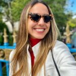 Júlia Mendes Instagram – Um dia em Little Venice! Um bairro cinematográfico. Como não se apaixonar? ✨🌺🛶💖