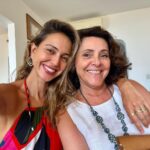 Júlia Mendes Instagram - Feliz Natal pra todos vocês! É tempo de agradecer por ter quem a gente tem! ♥️🎄💫🙏🏼