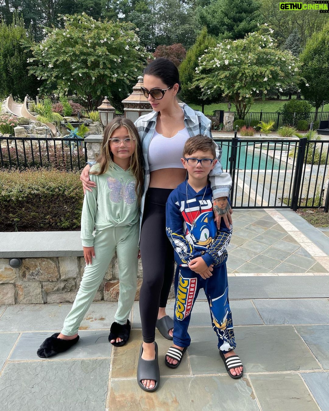 JWoww Instagram - Comfortable & cute in @FashionNova @NovaKids