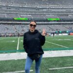 JWoww Instagram - Sunday funday with my roomies @nyjets 🙌