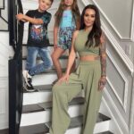 JWoww Instagram – Weekend ready in @novakids & @fashionnova
