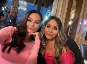 JWoww Instagram - Thankful for you 🙏🏼 happy birthday @snooki 🍾